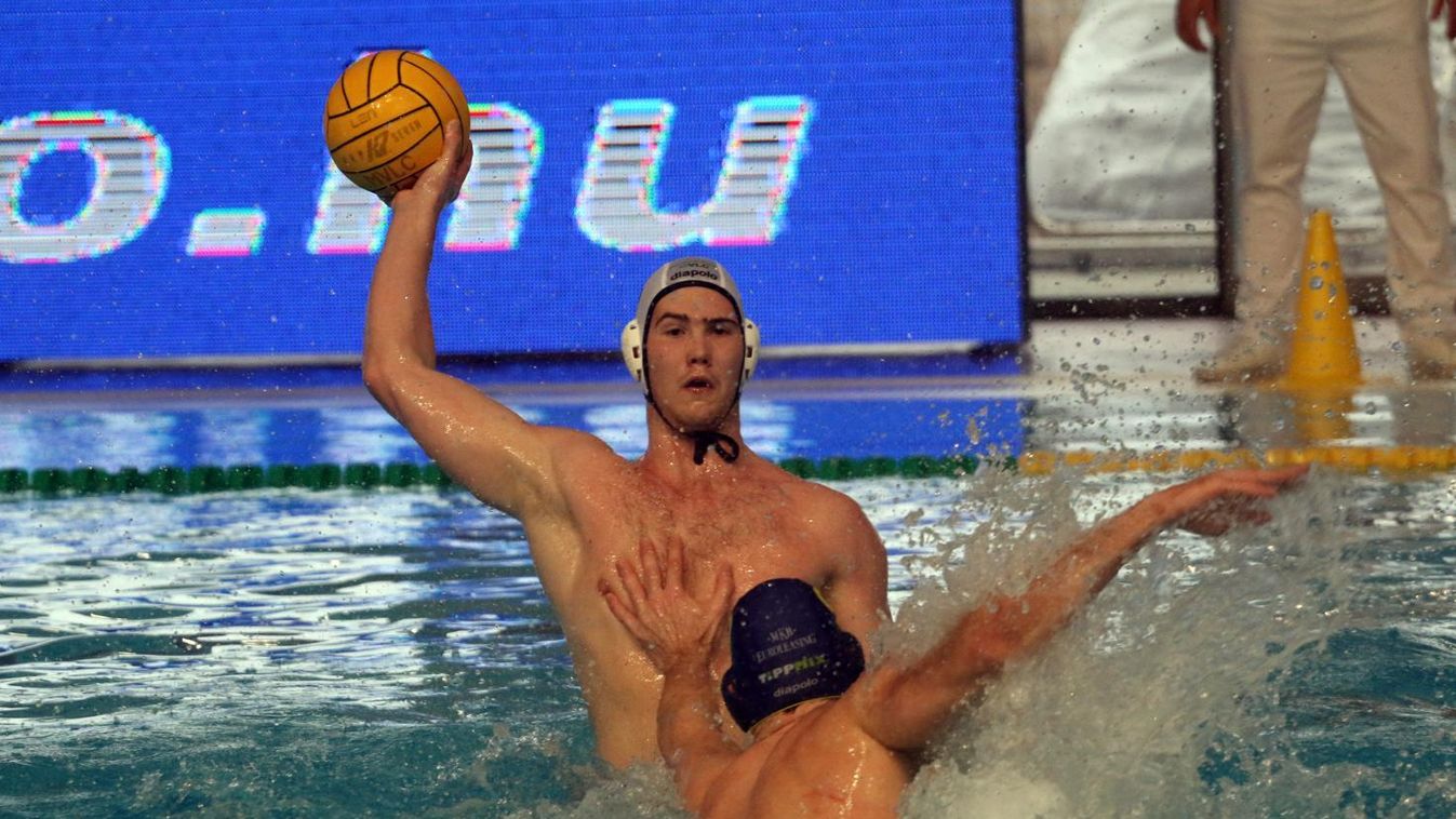 A keddi harmadik dönt