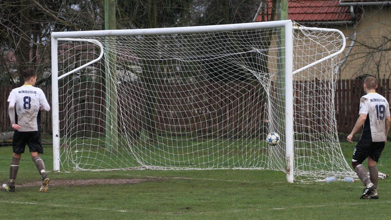 „Az ellenfél csupa szív játékkal megérdemelten győzött le bennünket. Gratulálok nekik!”