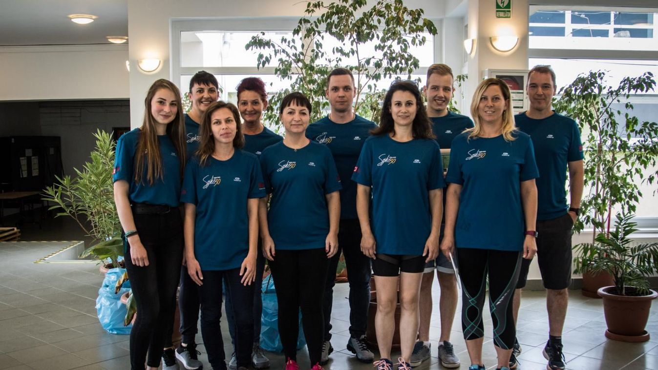 Ifjú maratonfutó a csapat élén