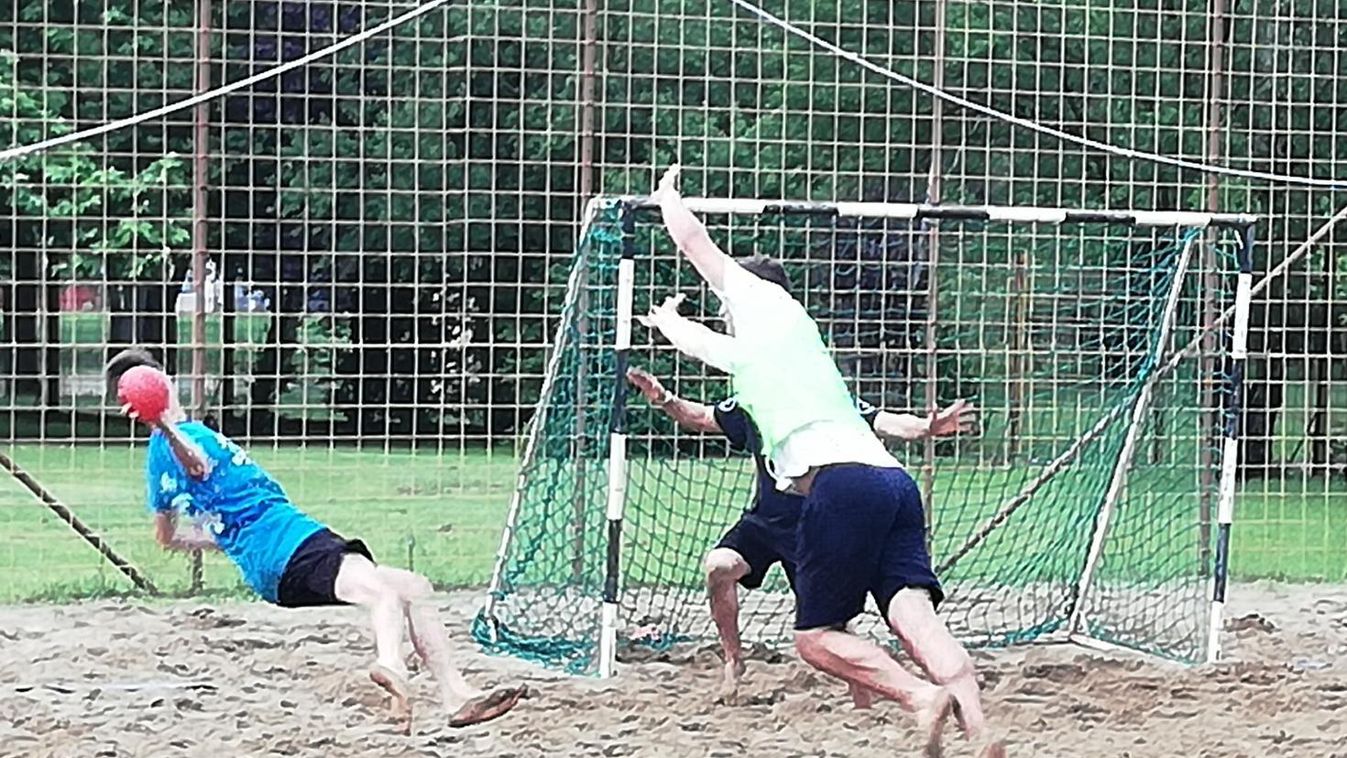 Beach Ózd: tizenhárom csapat csatázik