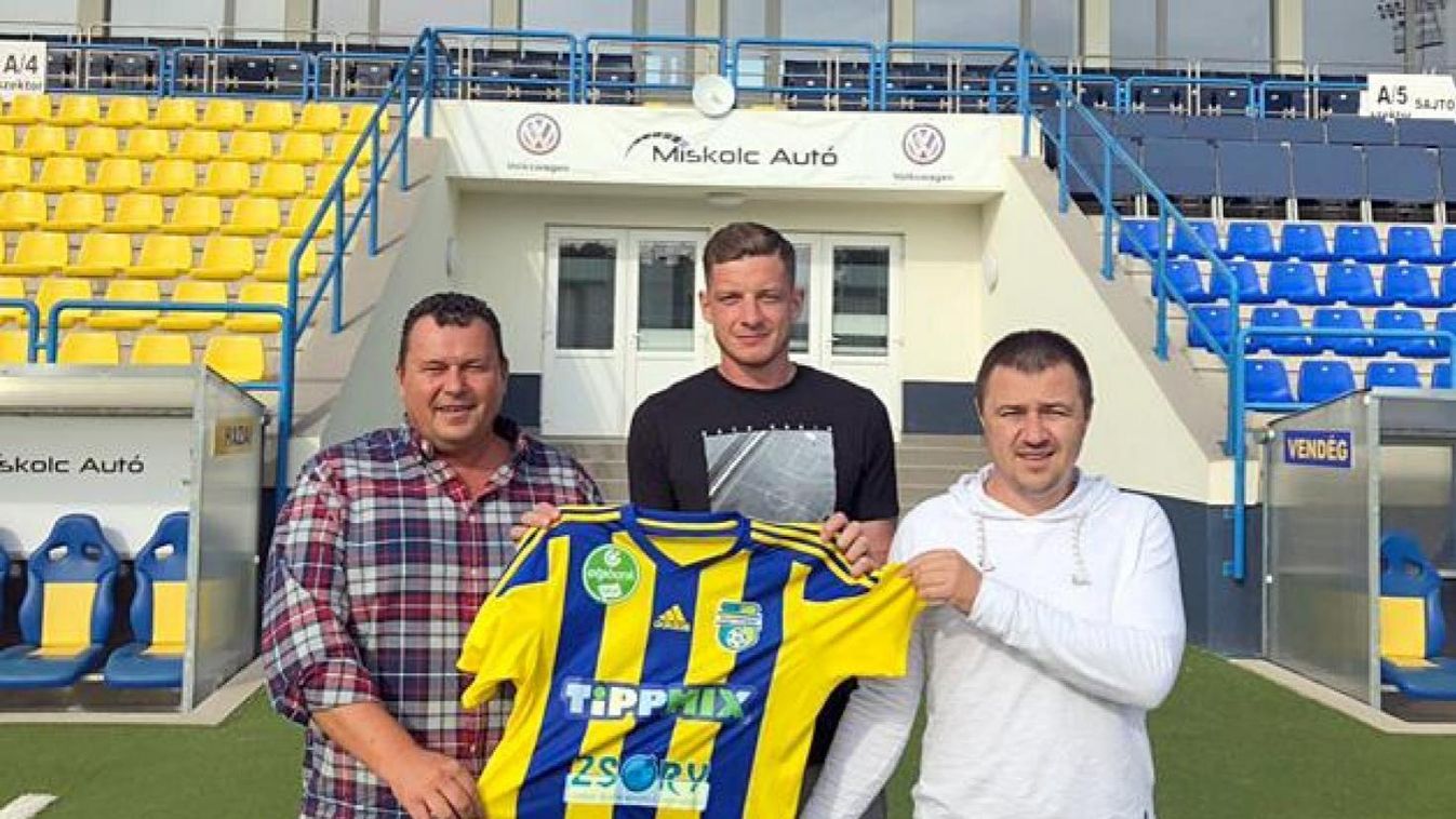 Ukrán középhátvéddel erősítettek