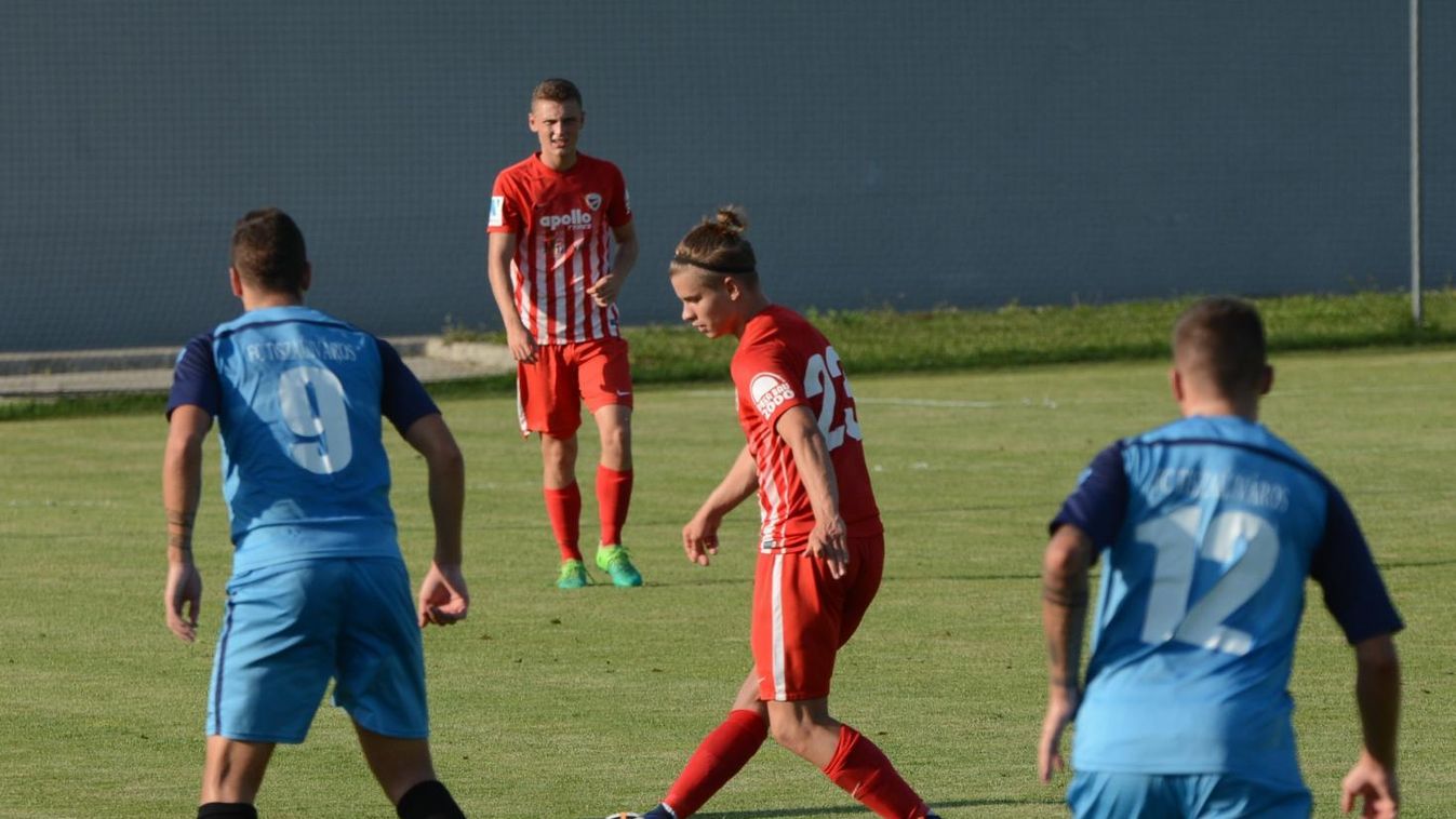 „A második játékrészben 0-4 helyett 4-2 oda...”