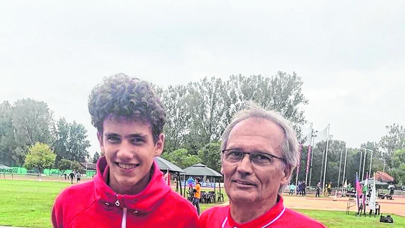 Második a csapatbajnokságon és válogatott