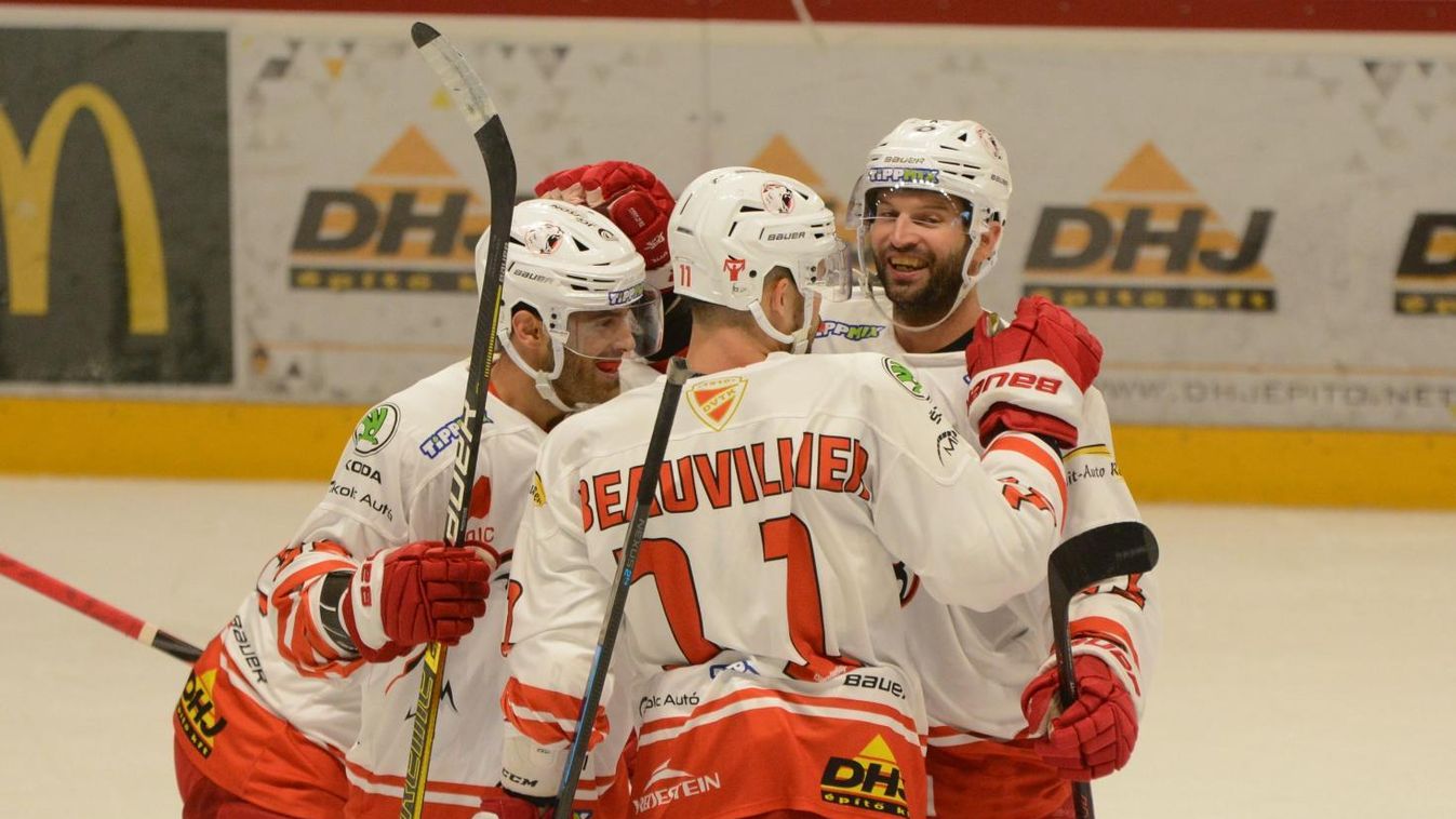 Az elején úszott el a „hajójuk”