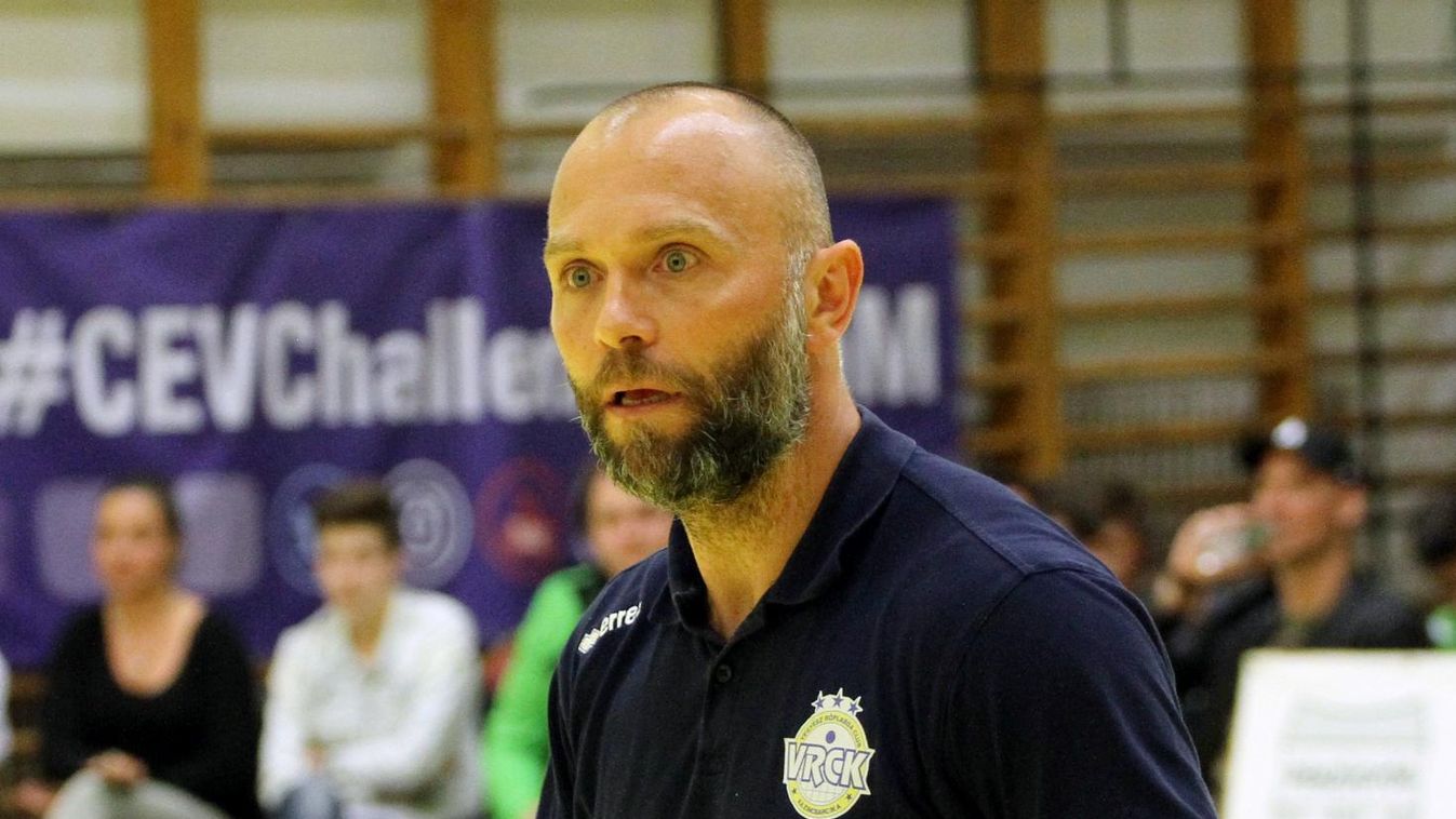 A realitás talaján maradnak