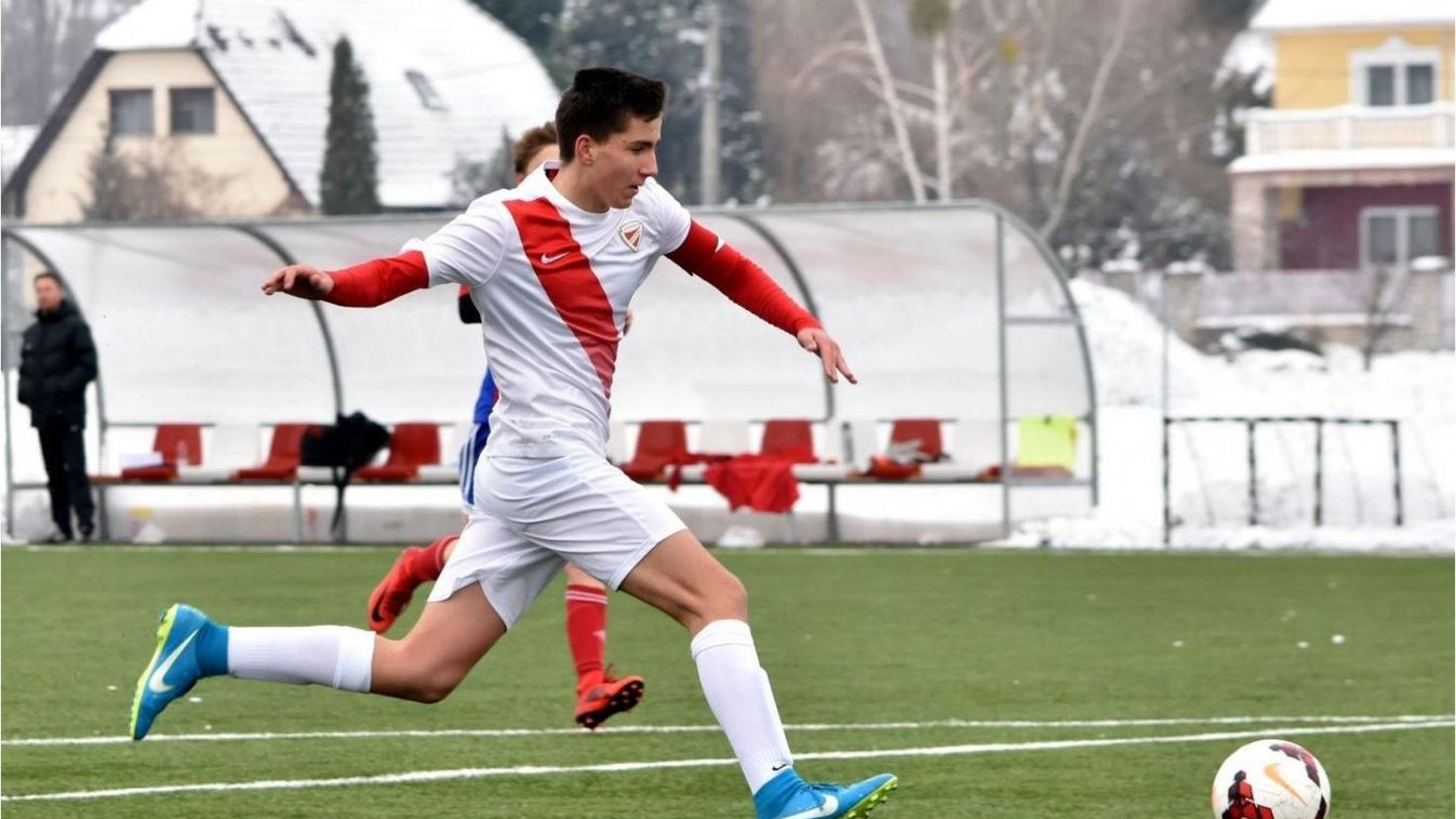 Autóbalesetben súlyosan megsérült a fiatal labdarúgó