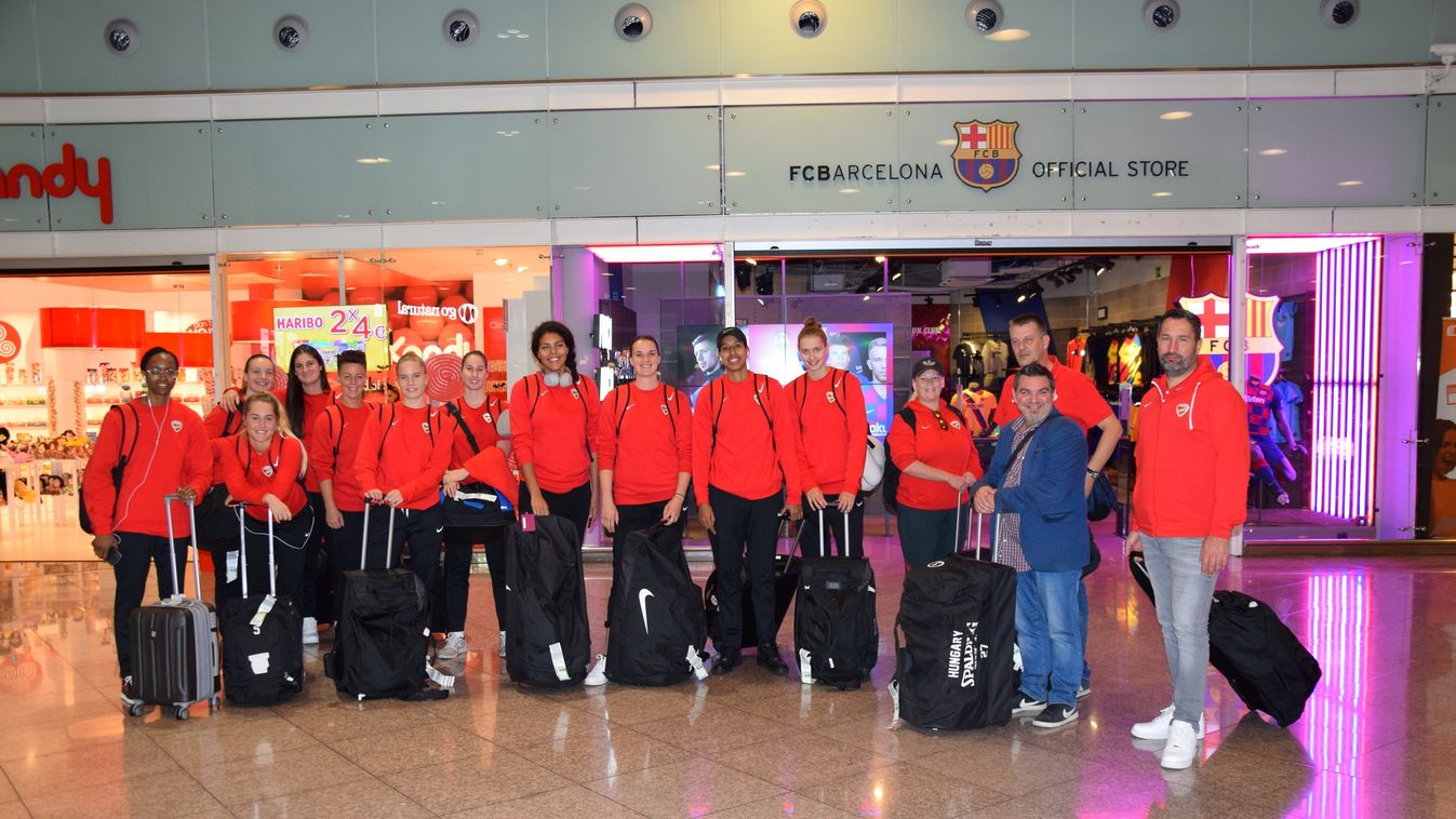 Az első egy órás plusz