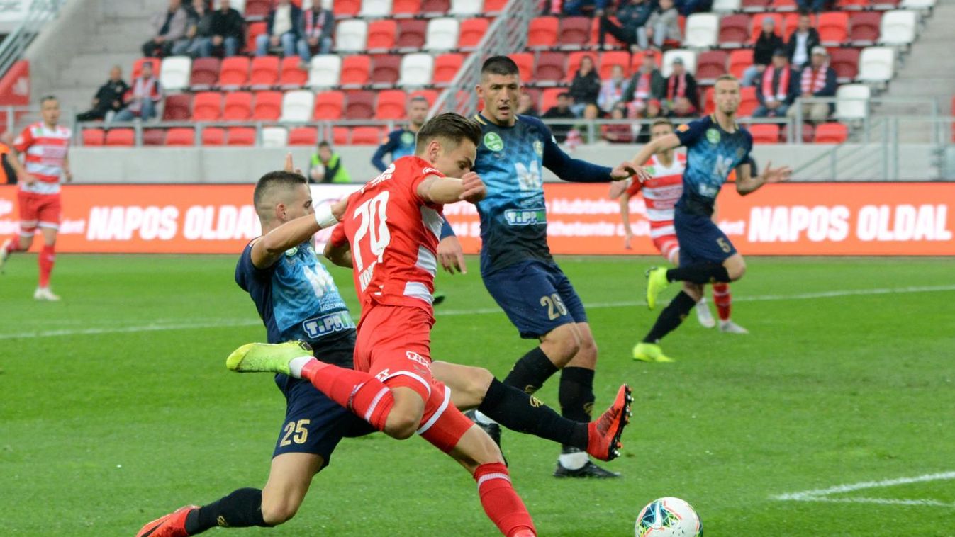 „Arra azért kíváncsi lettem volna, hogy ha van a stadionban 5-6 ezer szurkolónk, akkor is ilyen döntés születik-e a 91. percben”