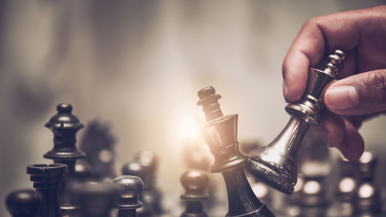 Teke, röplabda, asztalitenisz, sakk, kézilabda