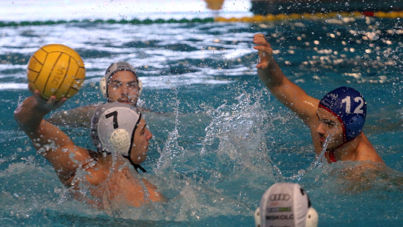 Nem „nagy” játékkal, de nyertek