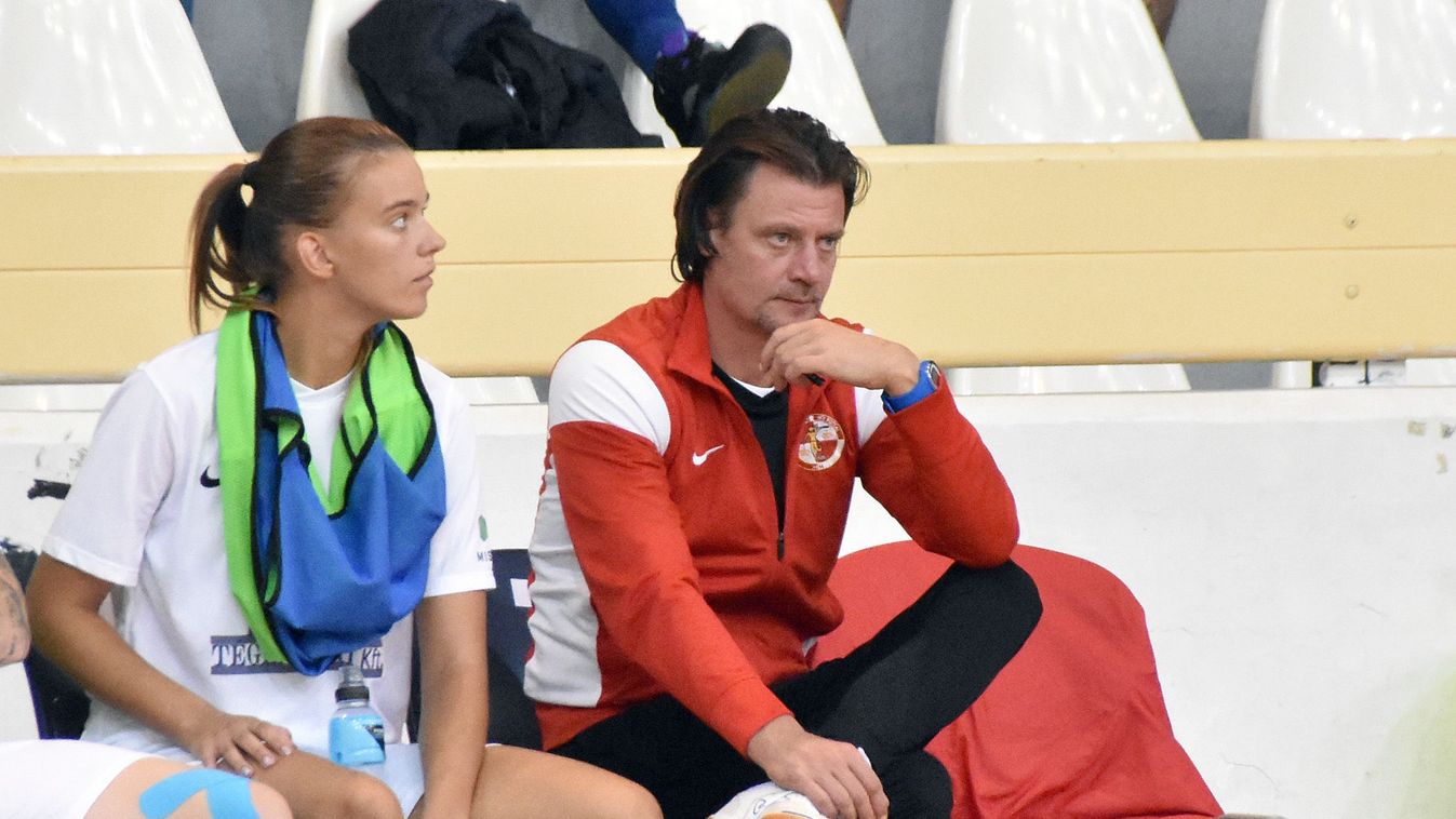 „Három hét szünet után lépünk újra pályára”