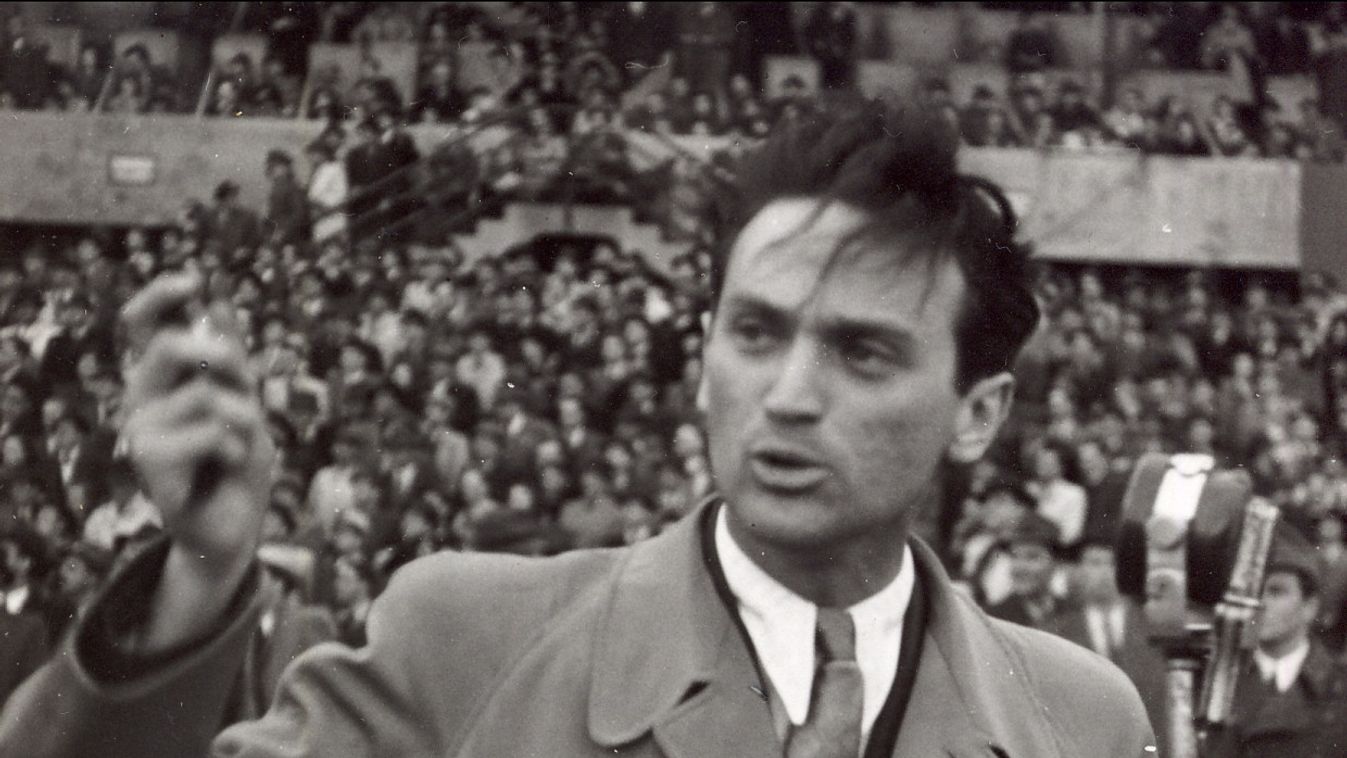 A rögtönzés művésze volt