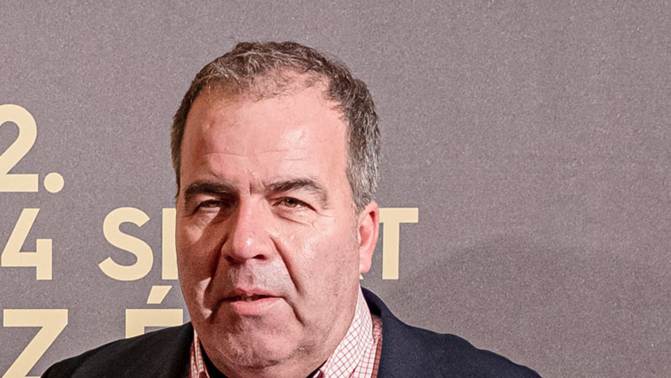 Az órások lemondták