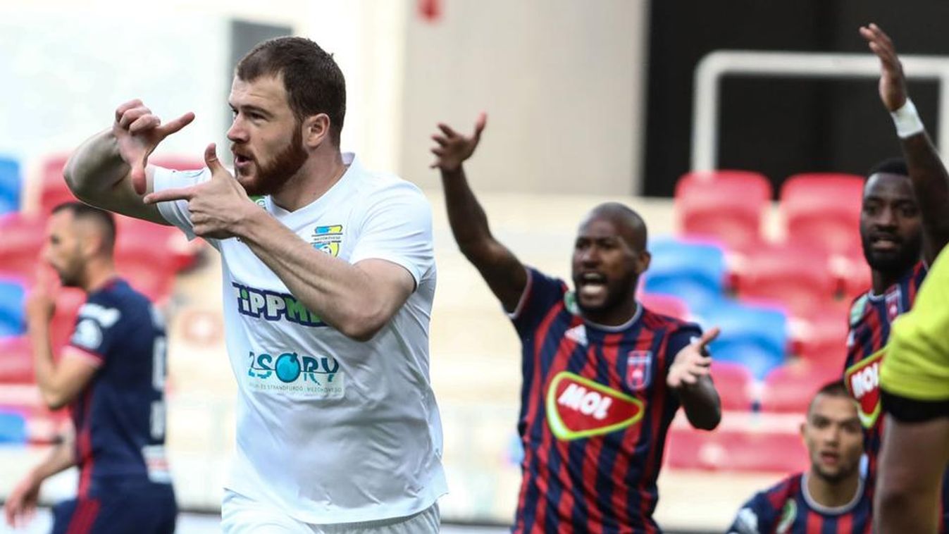 Kövesdi bravúr: döntőt vívnak