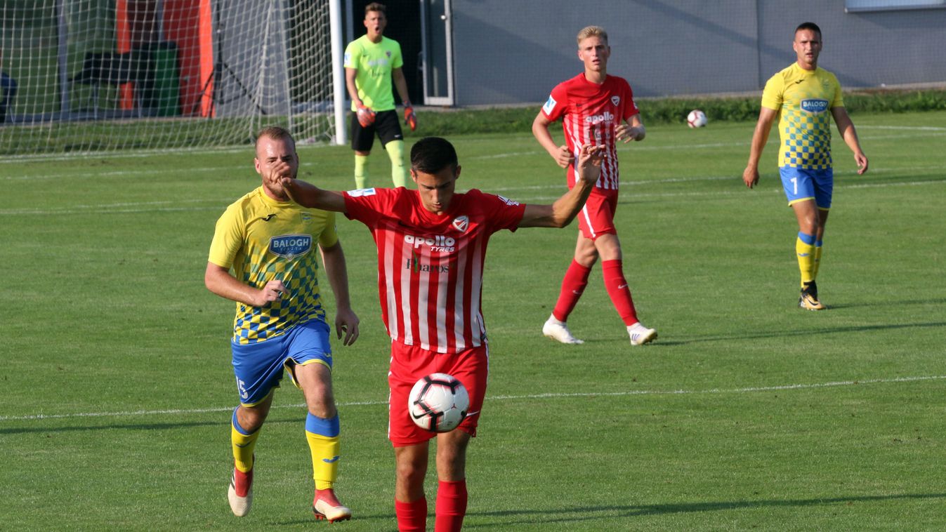 Három csoportot terveznek