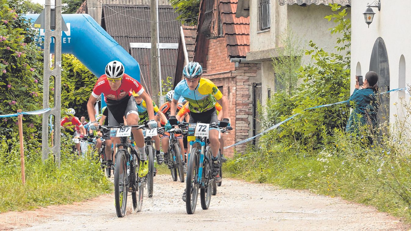 Ezúttal Görömbölyön tekertek a ,,montisok”