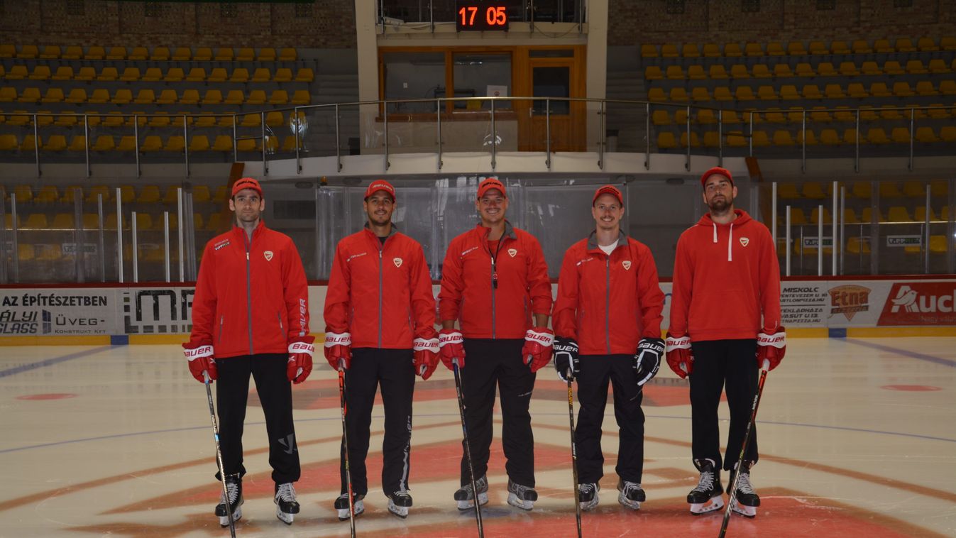 Hokitábor a legkisebb Jegesmedvéknek