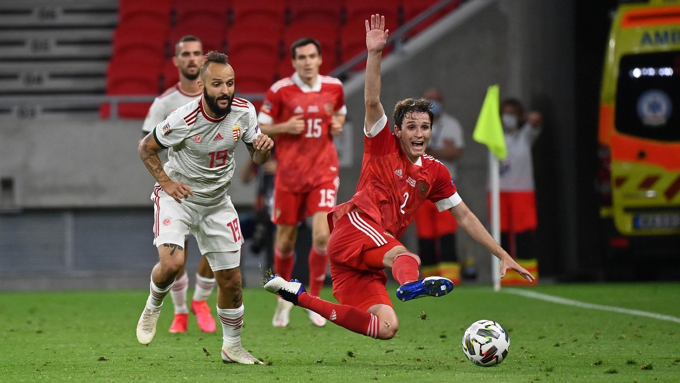 Két mezt is elajándékozott Cseri