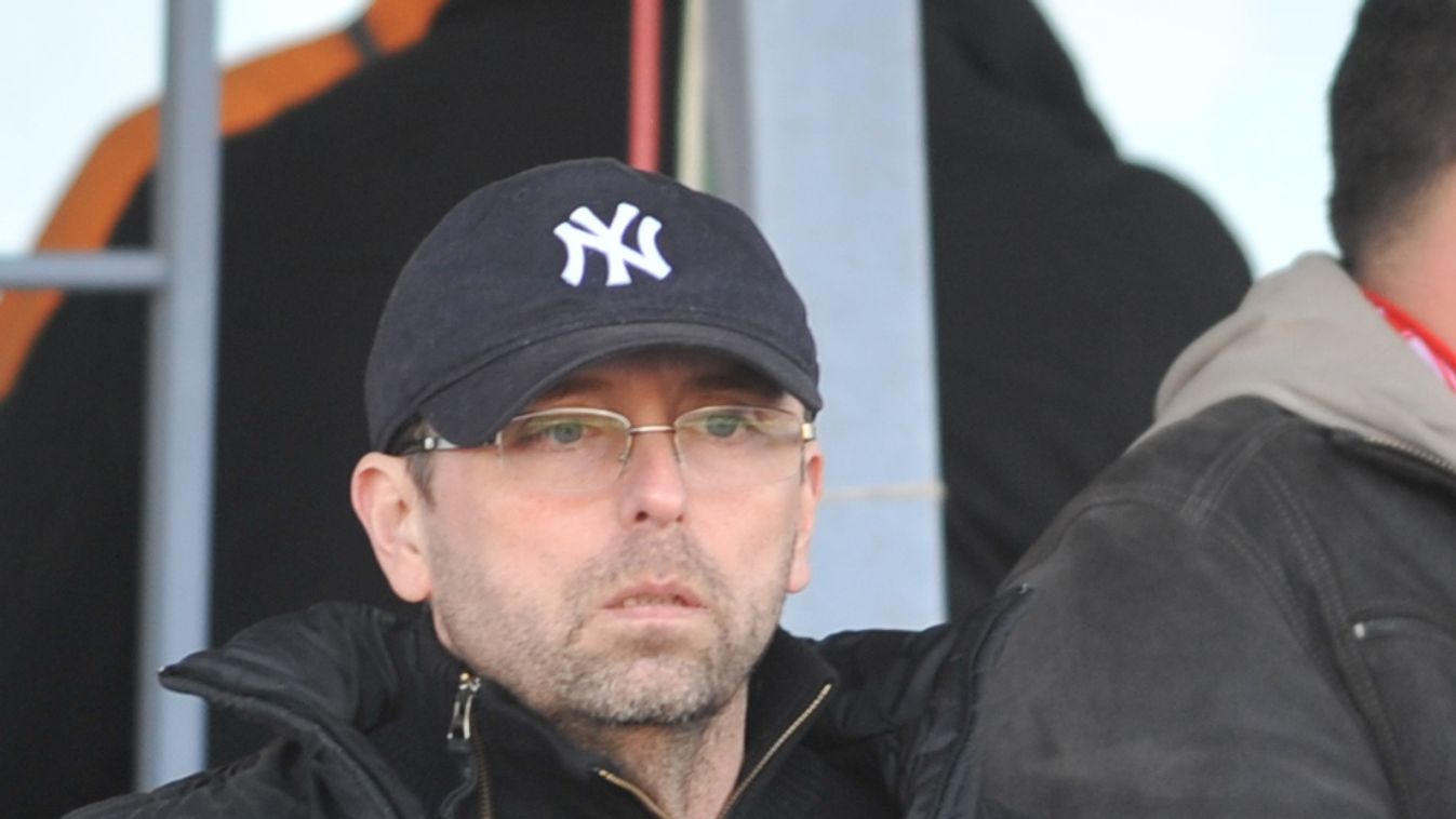 DVTK: Leisztinger Tamás kiszáll