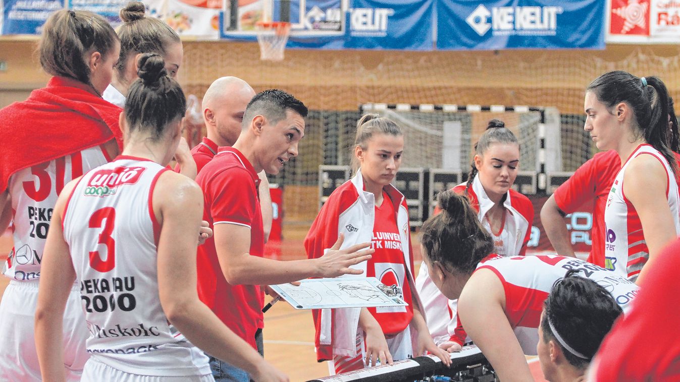 Az évzáró mérkőzés után már nincs pihenőidejük