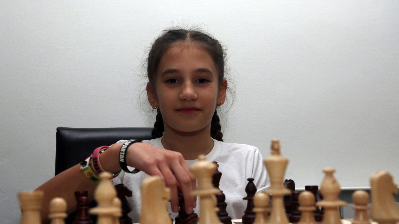 Látja előre a következő lépéseket