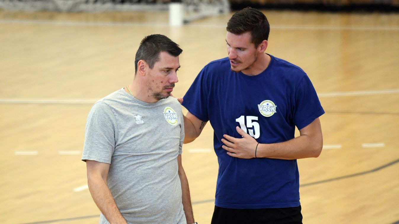 Motiváltan a nagy rangadón