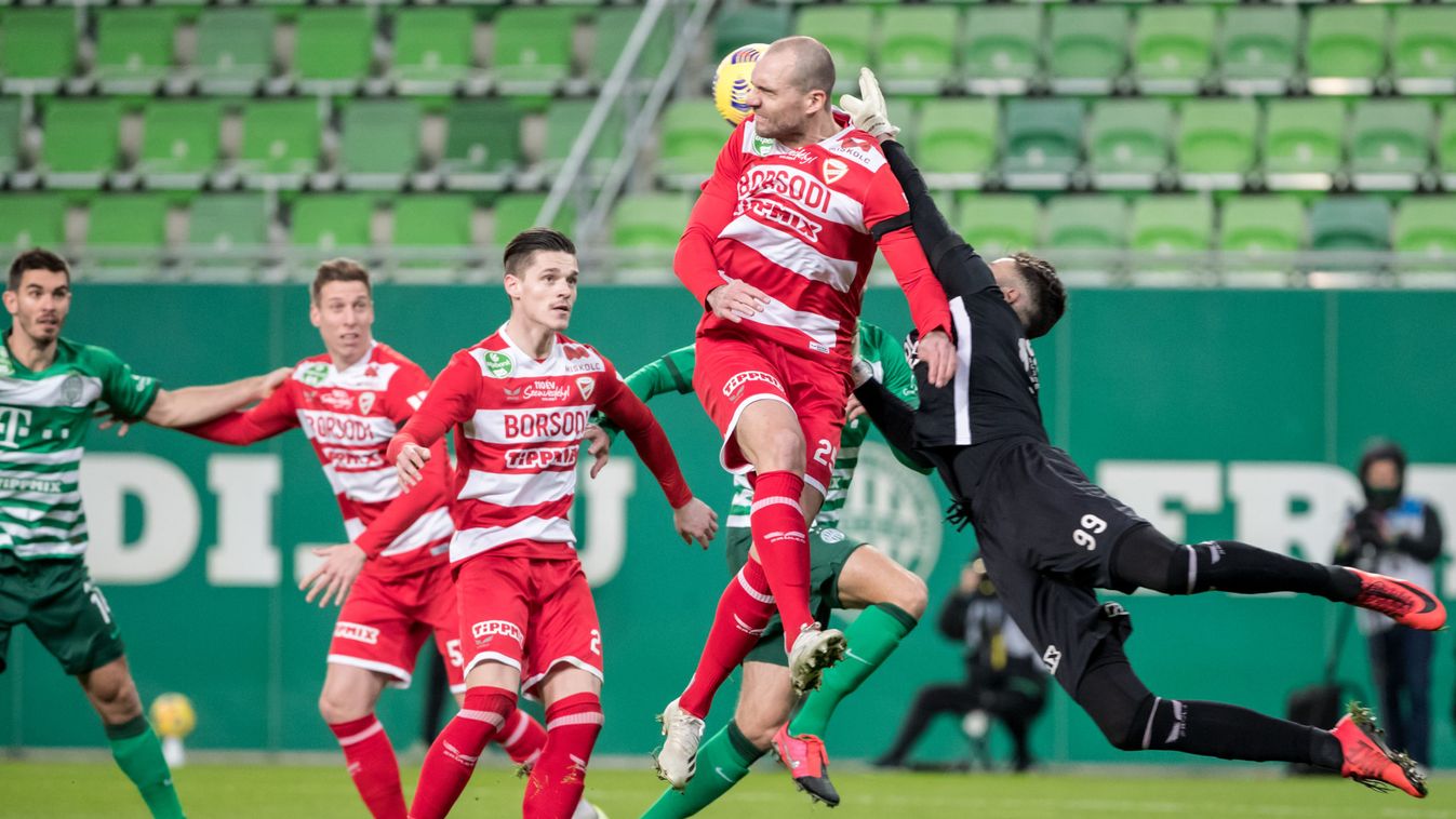 Óriásölő bravúrral kezdtek