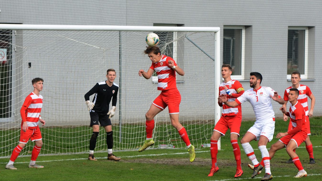 Mélységből a vonal fölé kerültek