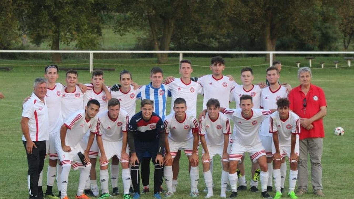 Egy évtizedes jubileum előtt