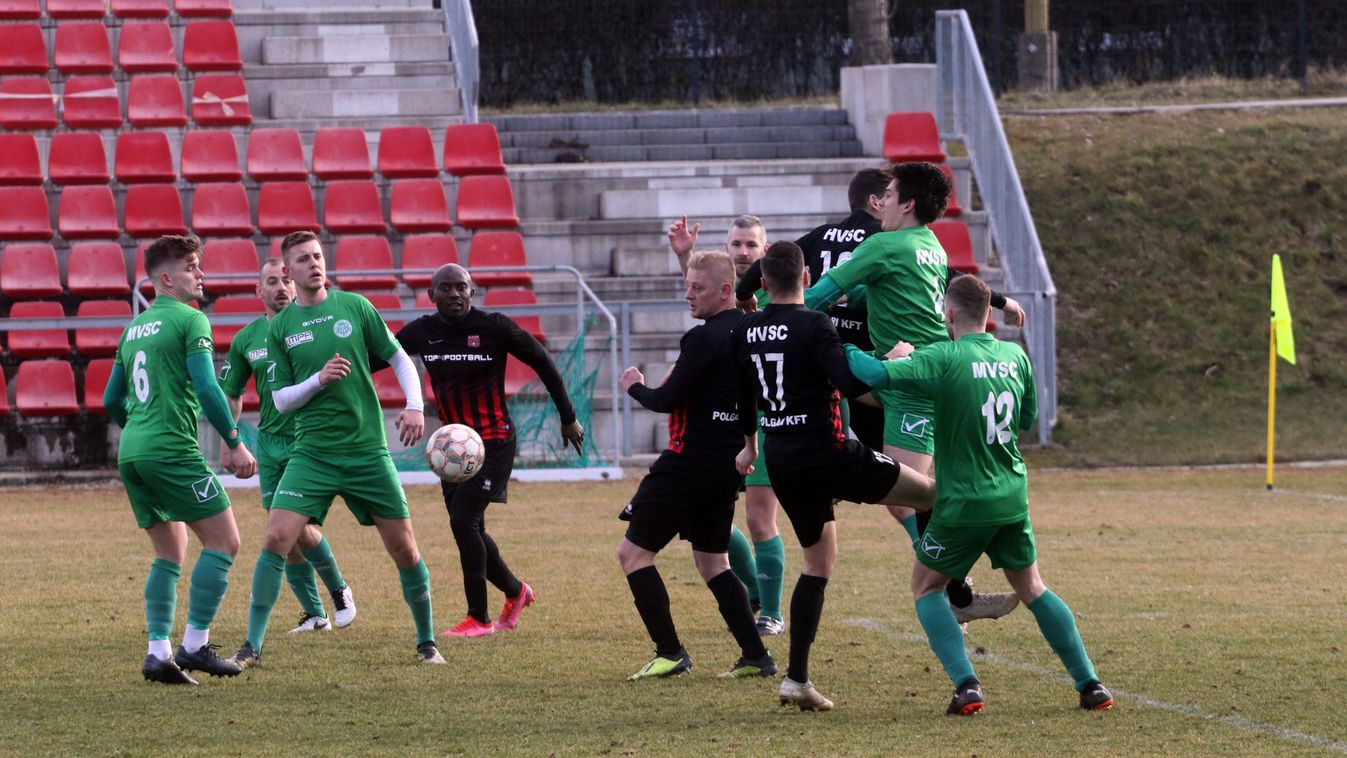 „Árnyékai voltunk önmagunknak”