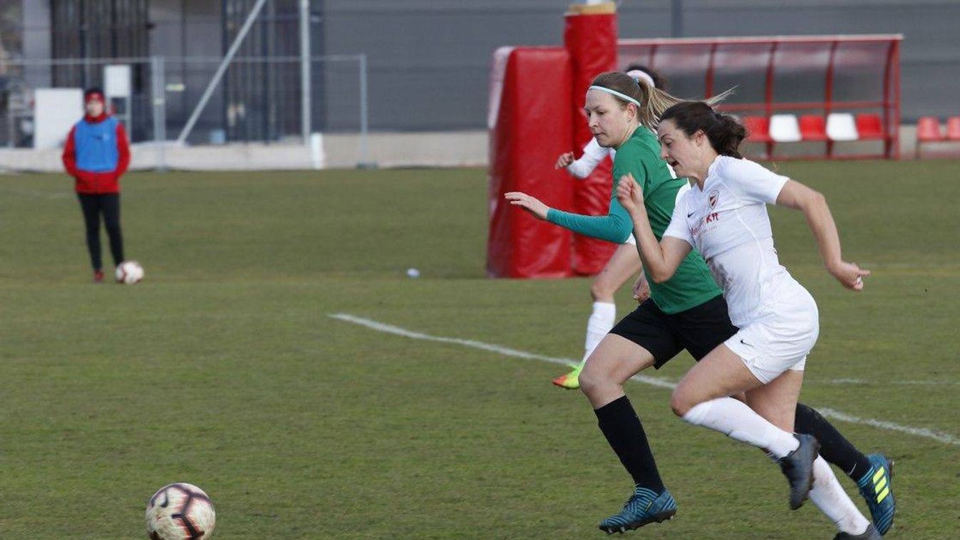 Négy között a DVTK női focicsapata