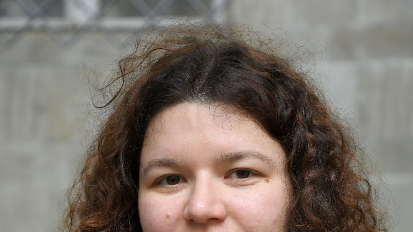 Onlány