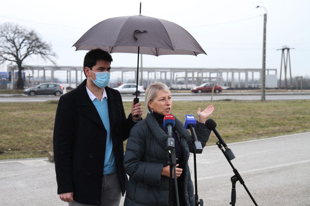 Csobor-sajtotajekoztato-01-aj