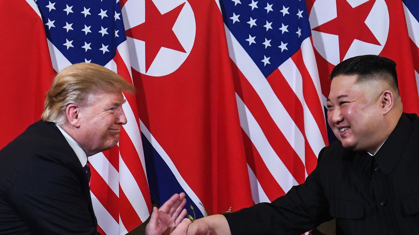 Kézfogásra hívja Trump az észak-koreai vezetőt