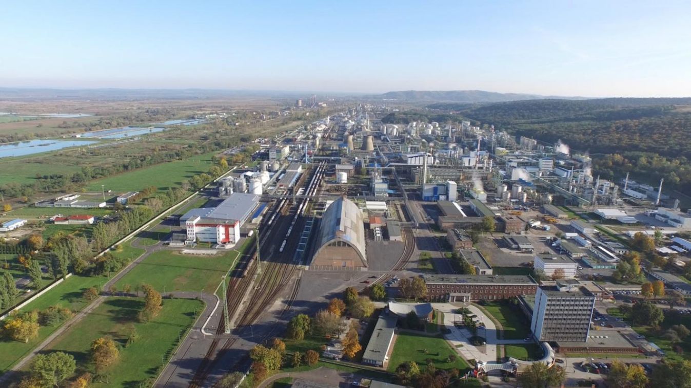 Hangrobbanás volt a BorsodChem területén