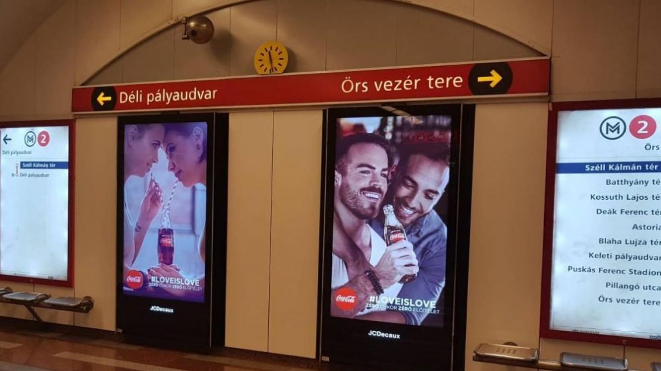 Bojkottfelhívás: a Coca-Cola szerint a szeretet forradalmáról van szó