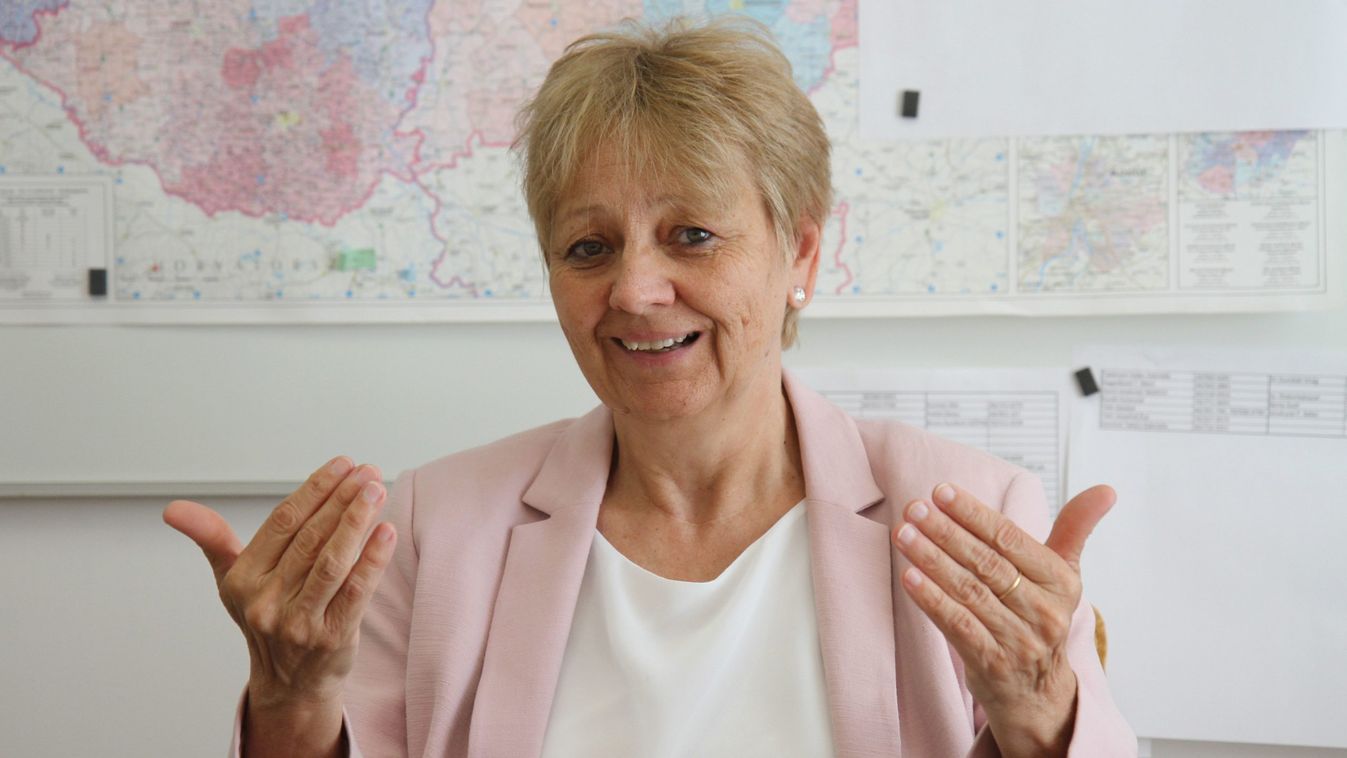 “A mi roma fiunk lett az étterem vezetője”