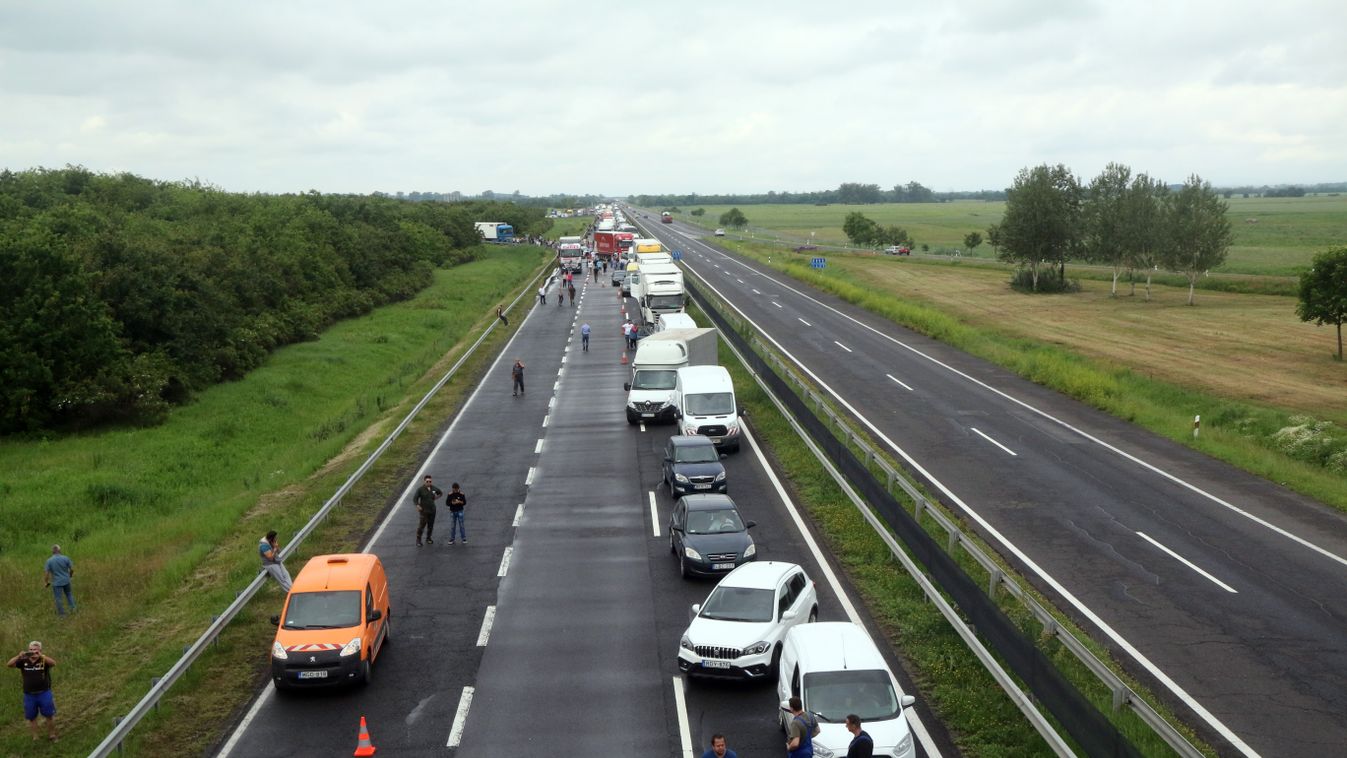 Autómentő lett a szórakozó lányok áldozata