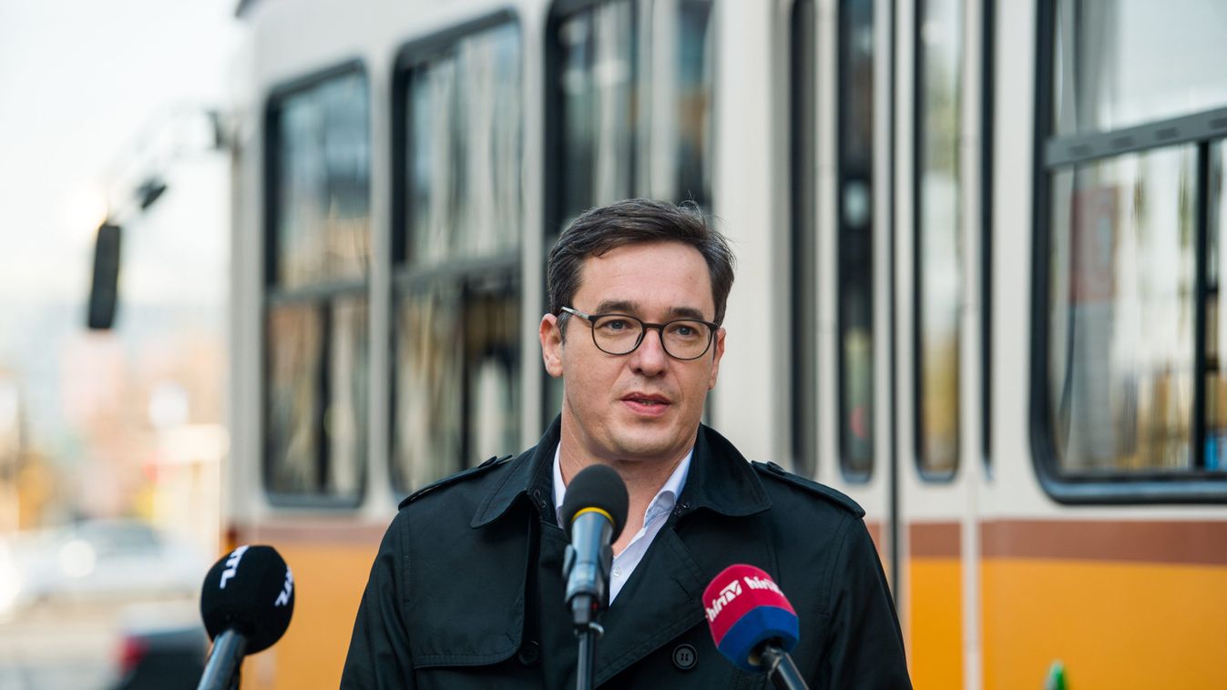 Karácsony ellentmondásokba keveredett a buszmutyiügyben