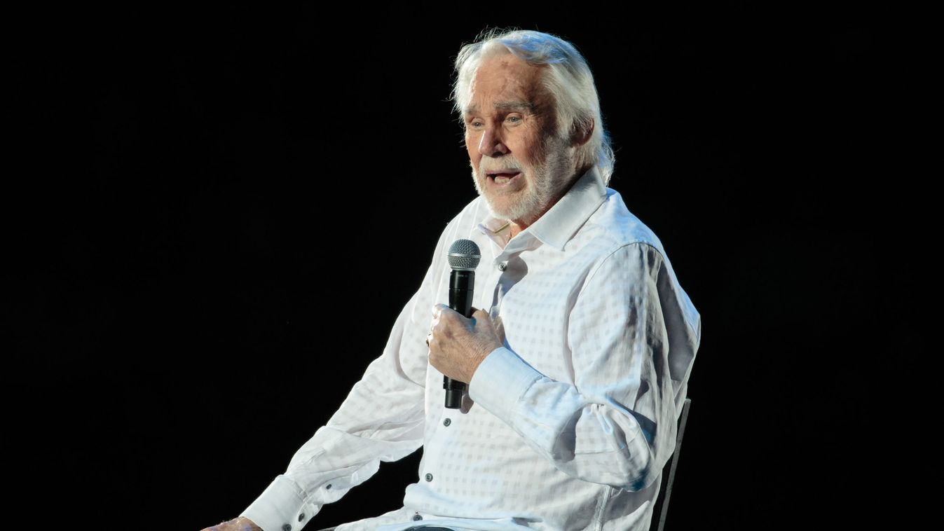 Meghalt a világhírű zenész, Kenny Rogers