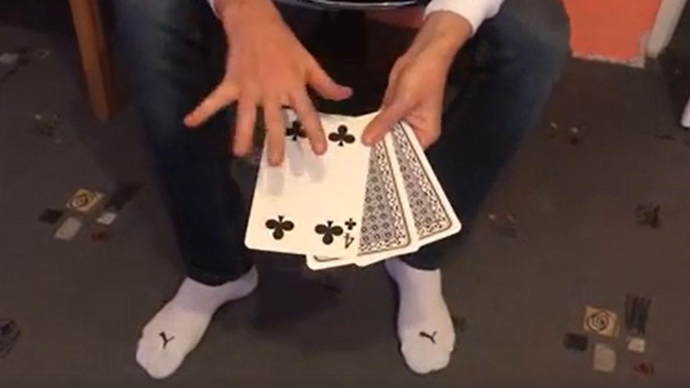 Itt egy újabb bűvésztrükk-játék