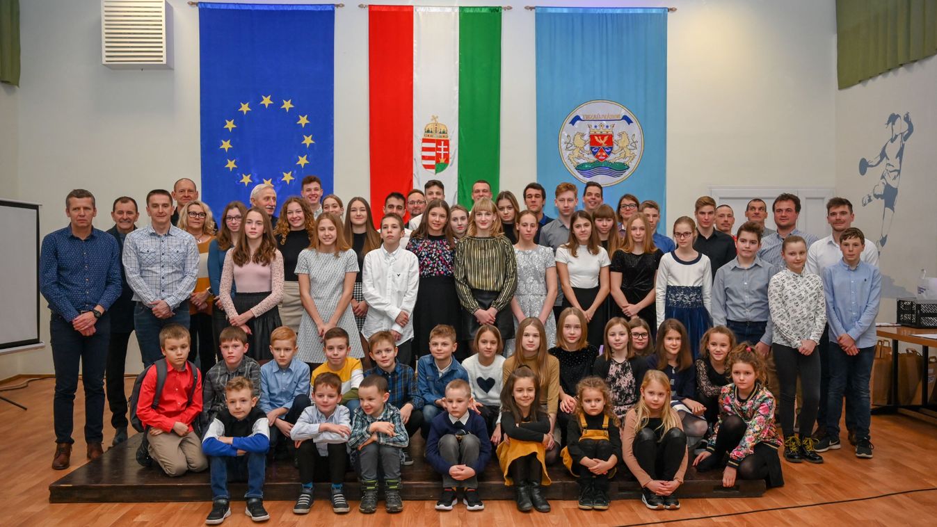 Országos első lett a Tiszaújvárosi Triatlon Klub