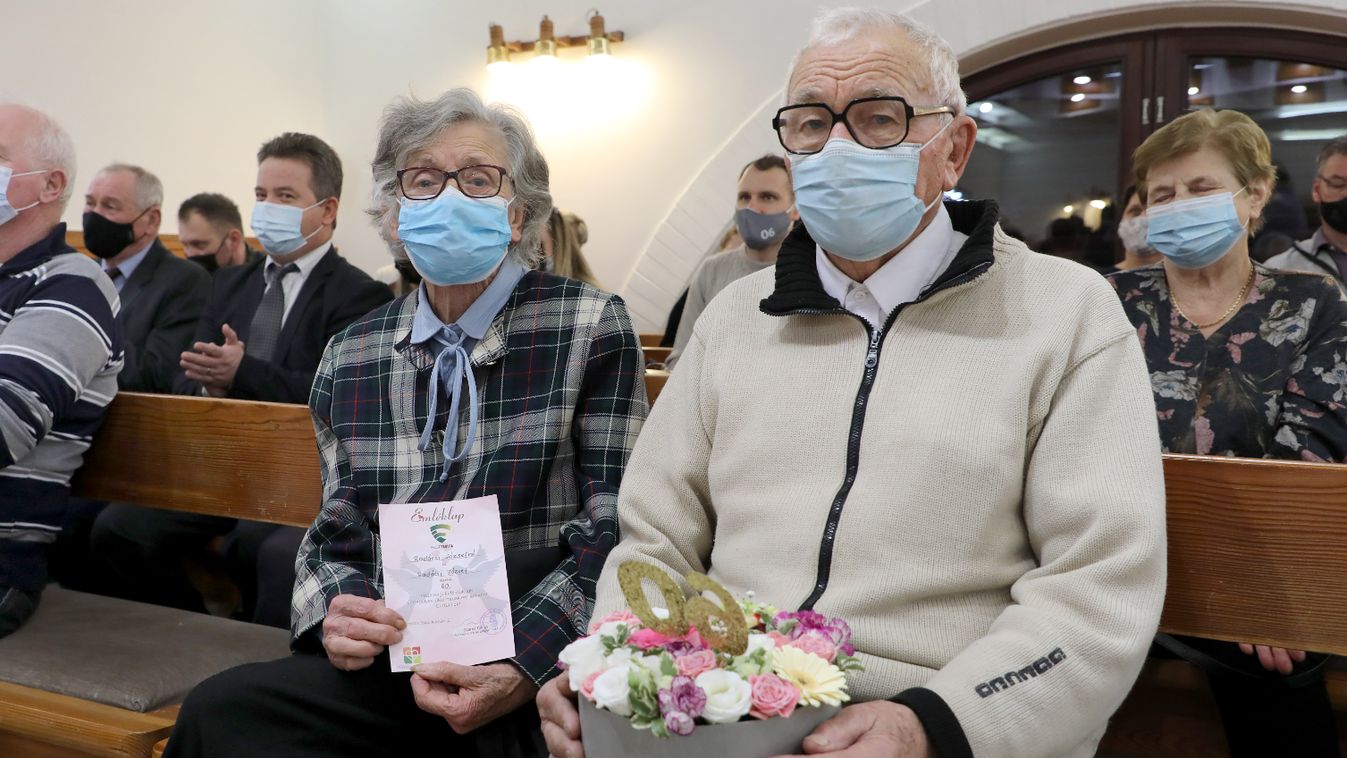 A házasság adott okot az ünnepre (videóval)