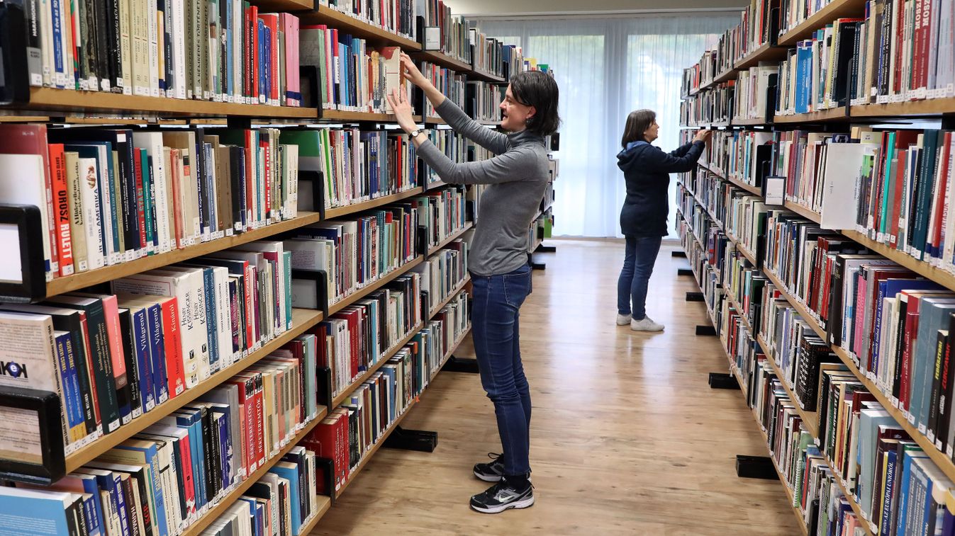 Egy miskolci könyvtárban lesz csak meleg