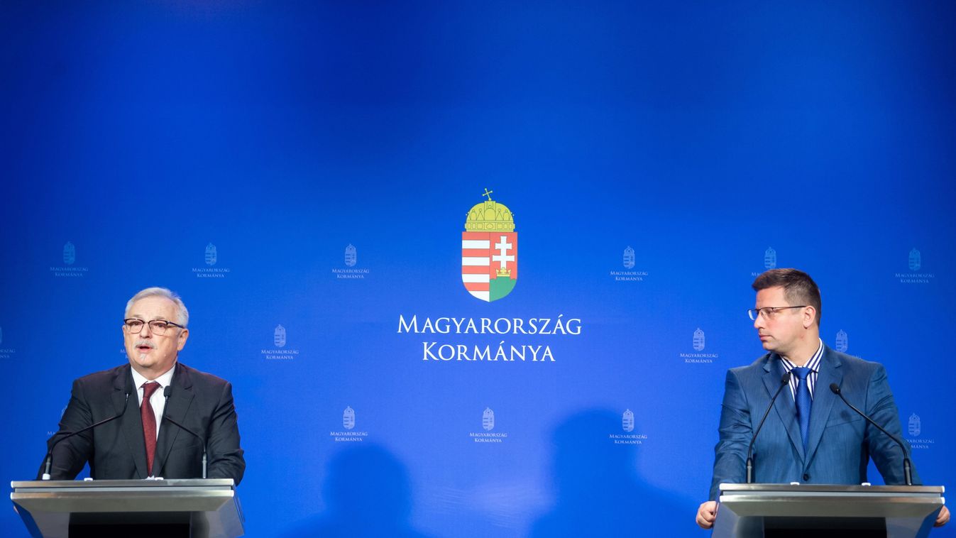 Gulyás Gergely: a brüsszeli szankciók miatt a kormány arra kényszerült, hogy feladja a benzinárstopot (videó)