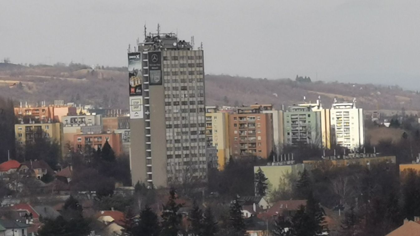 Szellemtanya a miskolci Szentpéteri kapui toronyház