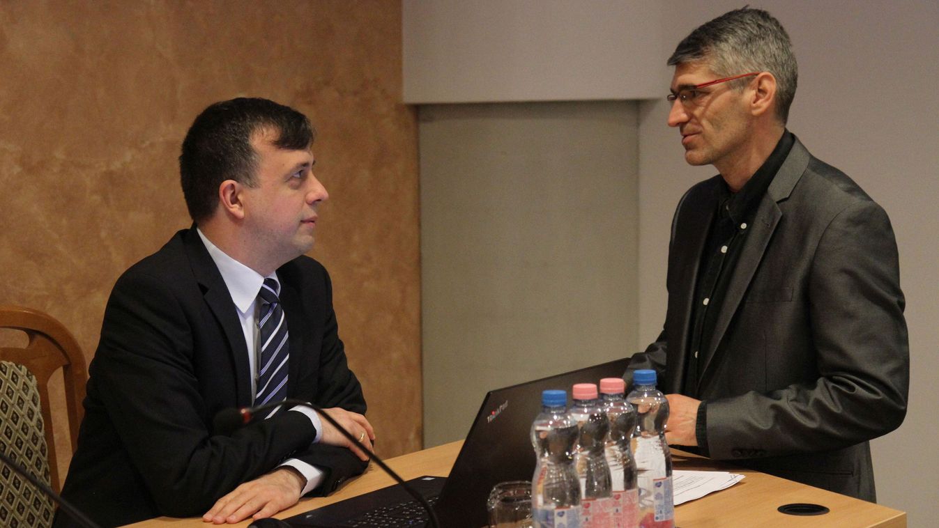 A miskolci jobbikosoknak sem adott magyarázatot, miért távozik az LMP-be