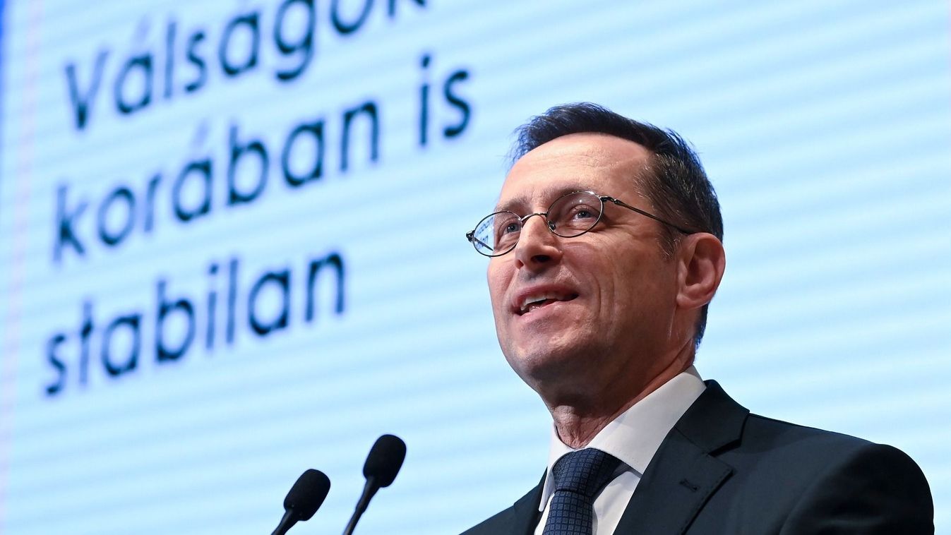 Varga Mihály: erős a külföldi befektetők érdeklődése Magyarország iránt (videó)
