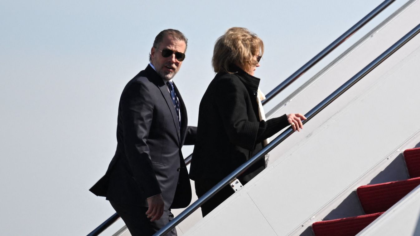 Gyerektartásra nincs pénze, de magángéppel repked Hunter Biden