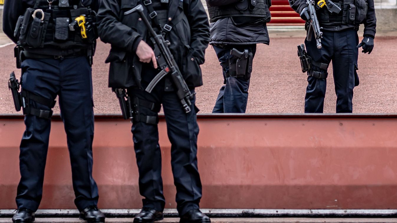 Eltitkolt terrortámadás: marokkói migráns késelt meg egy 70 éves férfit Nagy-Britanniában (videó)